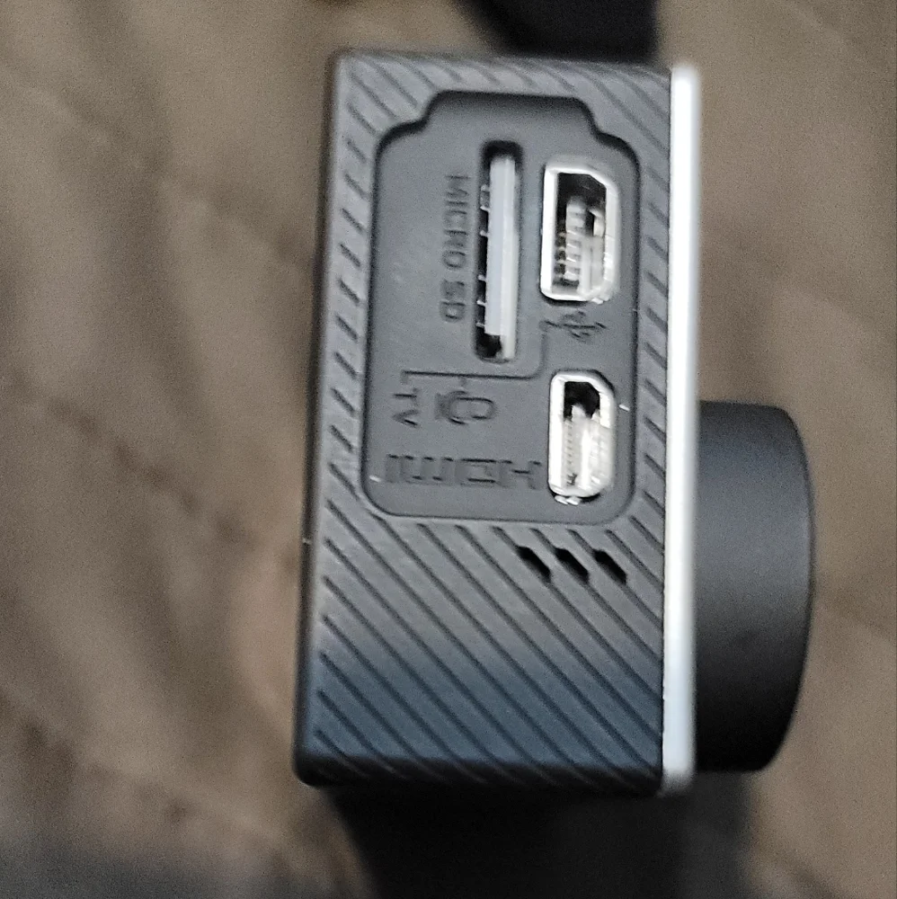 GoPro HERO4 Edition With Two Batteries And 32Gb MircoSD